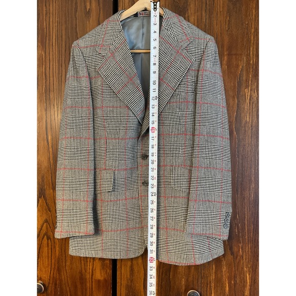 Red and Houndstooth Plaid Wool Suit Set - Picture 3 of 15